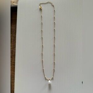 Vintage Gold Tone Baroque Teardrop Synthetic Pearl Necklace